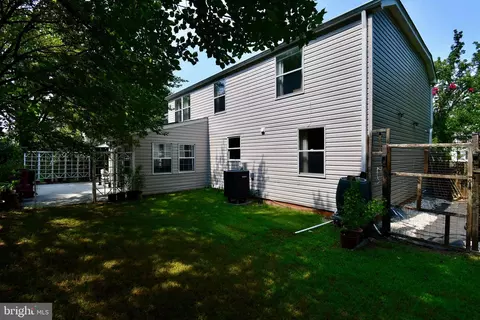 Exterior - 14434 Twig Rd, Silver Spring, MD 20905 photo 5 of 12