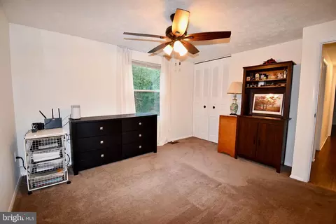 Bedroom - 14434 Twig Rd, Silver Spring, MD 20905 photo 7 of 8