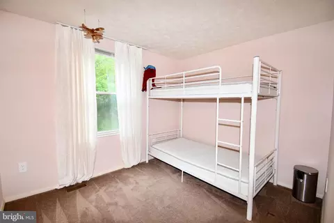 Bedroom - 14434 Twig Rd, Silver Spring, MD 20905 photo 5 of 8