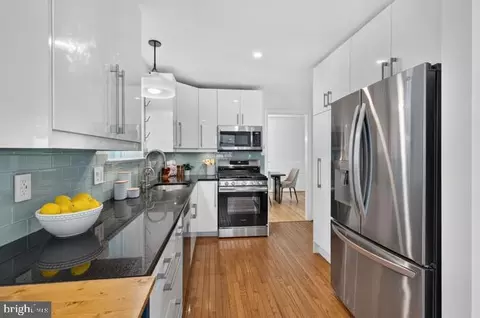 Kitchen - 4 Cedar Ave, Gaithersburg, MD 20877 photo 1 of 1