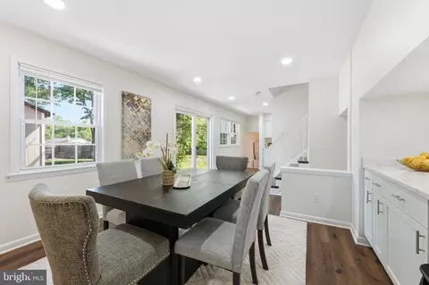 Dining - 1105 Chiswell Ln, Silver Spring, MD 20901 photo 3 of 3