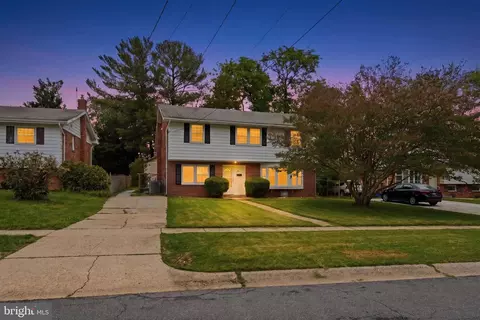 Exterior - 1105 Chiswell Ln, Silver Spring, MD 20901 photo 2 of 10