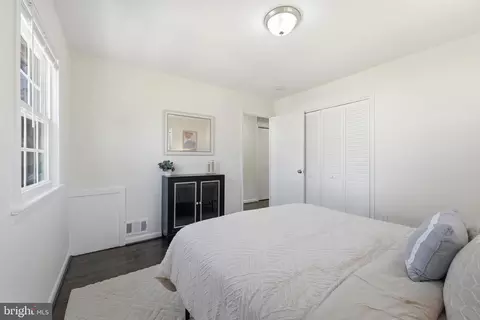 Bedroom - 1105 Chiswell Ln, Silver Spring, MD 20901 photo 11 of 15