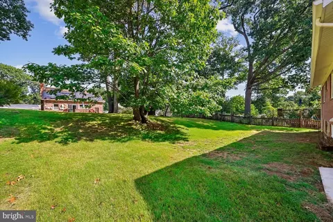Exterior - 901 Malta Ln, Silver Spring, MD 20901 photo 1 of 1