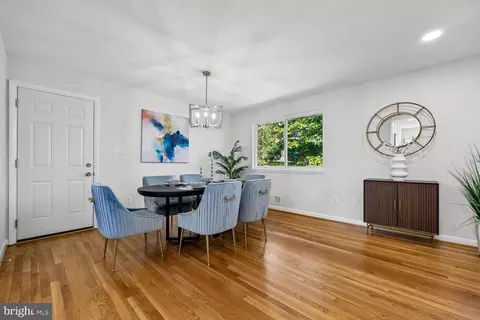 Dining - 901 Malta Ln, Silver Spring, MD 20901 photo 1 of 2