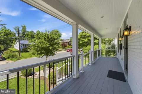 Exterior - 611 Mississippi Ave, Silver Spring, MD 20910 photo 5 of 18