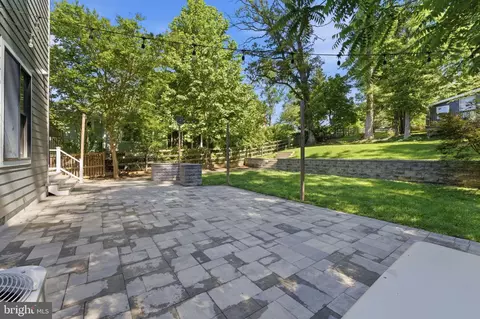 Exterior - 611 Mississippi Ave, Silver Spring, MD 20910 photo 13 of 18