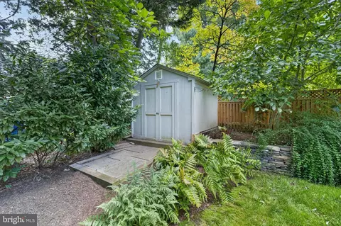 Exterior - 1510 Live Oak Dr, Silver Spring, MD 20910 photo 11 of 11