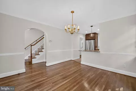 Dining - 1510 Live Oak Dr, Silver Spring, MD 20910 photo 4 of 4