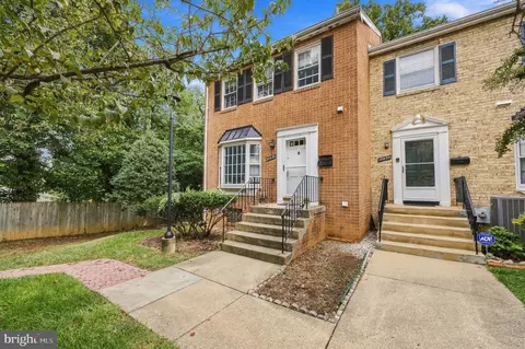 10937 Amherst Ave #8, Silver Spring, MD 20902
