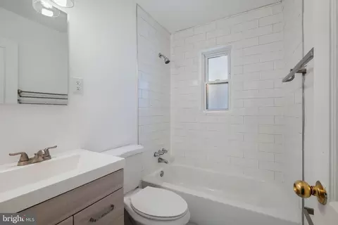 Bath - 12008 Grandview Ave, Silver Spring, MD 20902 photo 1 of 1