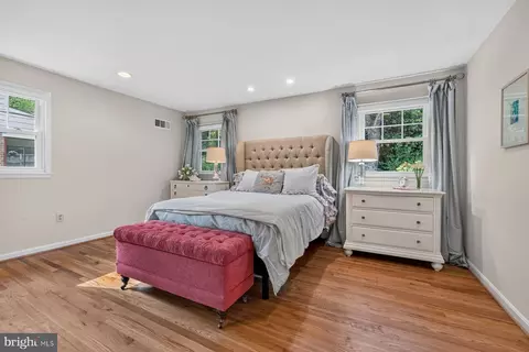 Bedroom - 1602 Lemontree Ln, Silver Spring, MD 20904 photo 1 of 10