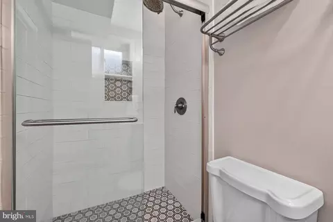 Bath - 1602 Lemontree Ln, Silver Spring, MD 20904 photo 5 of 5