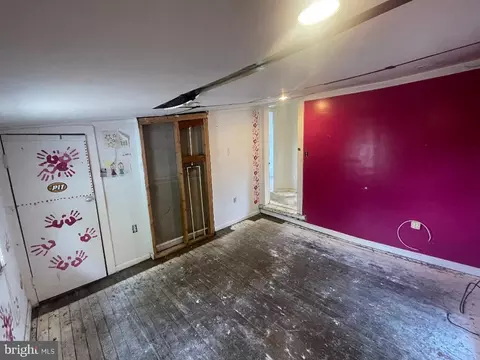 Bedroom - 15121 Barnesville, Boyds, MD 20841 photo 5 of 6