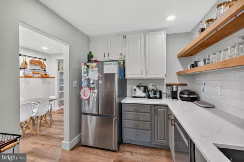Kitchen - 1711 Brisbane St, Silver Spring, MD 20902 photo 2 of 2