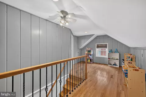 Entry Way - 1711 Brisbane St, Silver Spring, MD 20902 photo 3 of 4