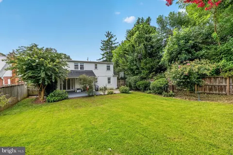 Exterior - 1711 Brisbane St, Silver Spring, MD 20902 photo 9 of 9