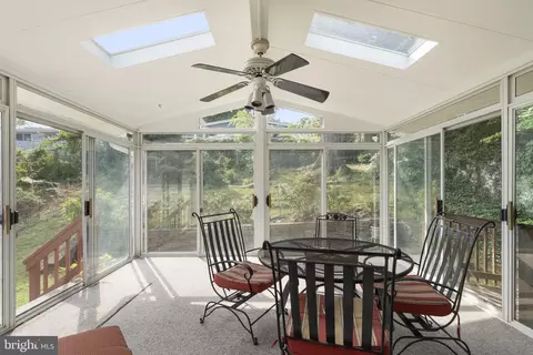 Exterior - 820 Lamberton Dr, Silver Spring, MD 20902 photo 2 of 4