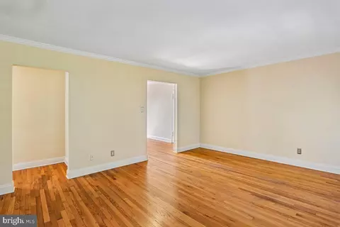 Living - 2406 Colston Dr #301-C, Silver Spring, MD 20910 photo 4 of 5