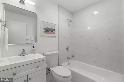 Bath - 12800 Littleton St, Silver Spring, MD 20906 photo 2 of 3