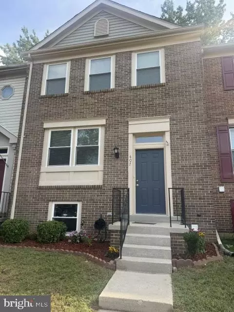 407 Fleece Flower Dr, Gaithersburg, MD 20878
