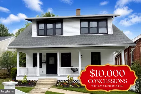 320 Ethan Allen Ave, Takoma Park, MD 20912