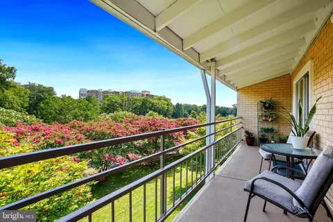 Exterior - 15121 Glade Dr #13-3B, Silver Spring, MD 20906 photo 1 of 6