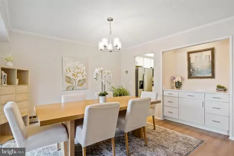 Dining - 15121 Glade Dr #13-3B, Silver Spring, MD 20906 photo 2 of 5