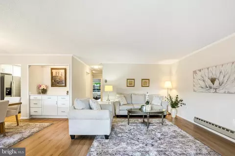 Living - 15121 Glade Dr #13-3B, Silver Spring, MD 20906 photo 2 of 2