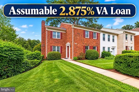 786 College Pkwy, Rockville, MD 20850