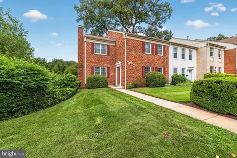 786 College Pkwy, Rockville, MD 20850