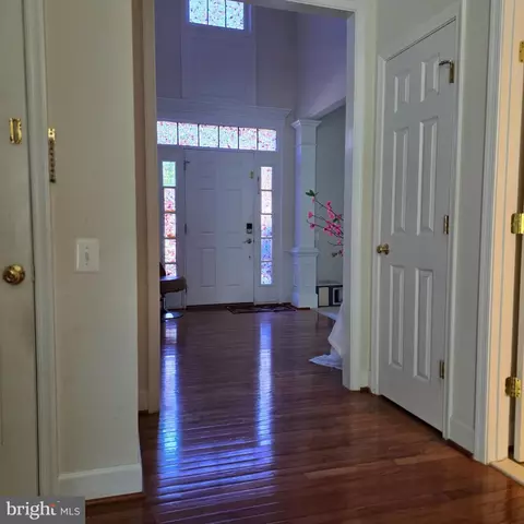 Entry Way - 21701 Seneca Ayr Dr, Boyds, MD 20841 photo 1 of 10