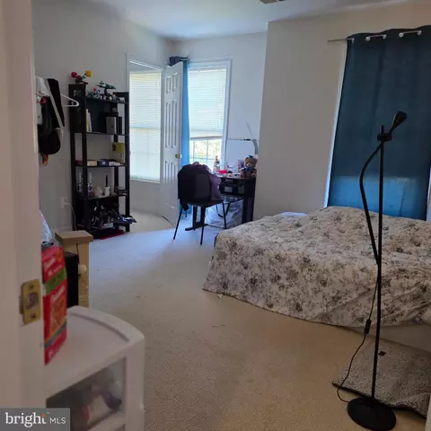 Bedroom - 21701 Seneca Ayr Dr, Boyds, MD 20841 photo 4 of 4