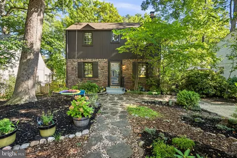 712 Auburn Ave, Takoma Park, MD 20912