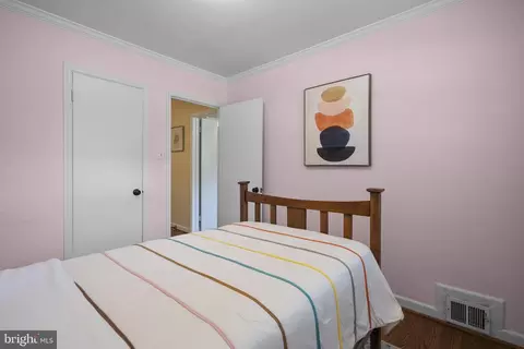 Bedroom - 19 Eastmoor Dr, Silver Spring, MD 20901 photo 4 of 5