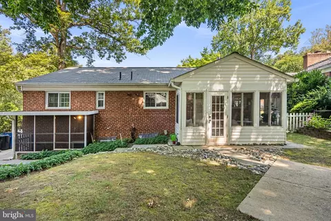 Exterior - 19 Eastmoor Dr, Silver Spring, MD 20901 photo 4 of 7