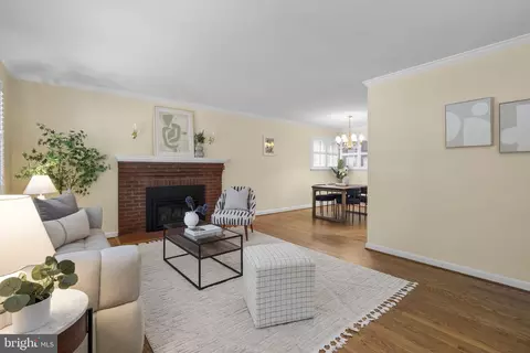 Living - 19 Eastmoor Dr, Silver Spring, MD 20901 photo 1 of 4