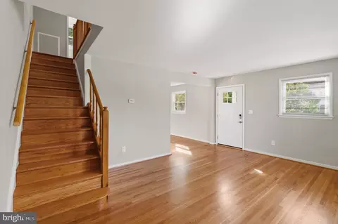 Living - 3109 Medway St, Silver Spring, MD 20902 photo 3 of 3