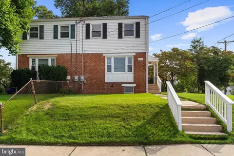 Exterior - 3109 Medway St, Silver Spring, MD 20902 photo 3 of 7
