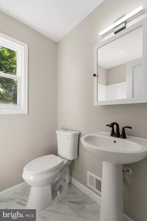 Bath - 3109 Medway St, Silver Spring, MD 20902 photo 2 of 3