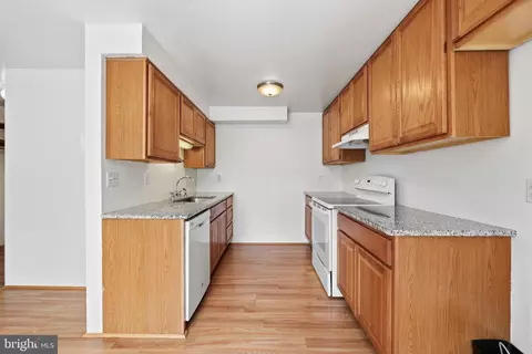 Kitchen - 17676 Kohlhoss Rd, Poolesville, MD 20837 photo 1 of 1