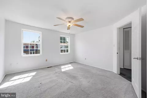 Bedroom - 17676 Kohlhoss Rd, Poolesville, MD 20837 photo 1 of 7