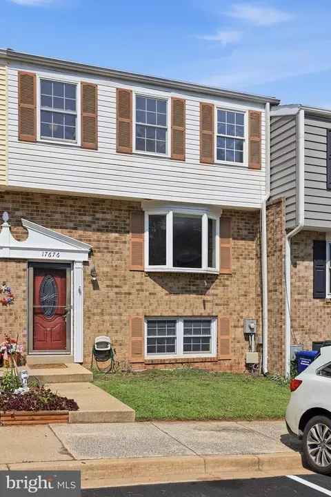 Exterior - 17676 Kohlhoss Rd, Poolesville, MD 20837 photo 2 of 9