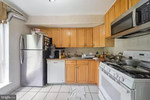 Kitchen - 3954 Bel Pre Rd #7, Silver Spring, MD 20906 photo 1 of 3