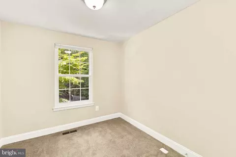 Bedroom - 15009 Travert Way, Silver Spring, MD 20906 photo 3 of 3