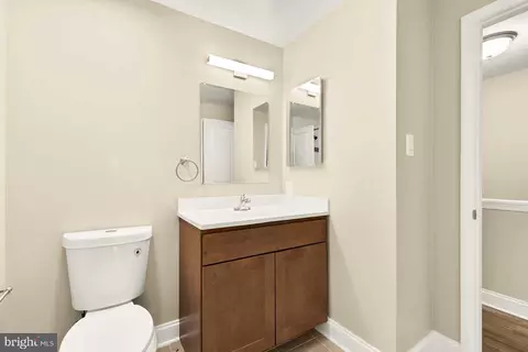Bath - 15009 Travert Way, Silver Spring, MD 20906 photo 3 of 4