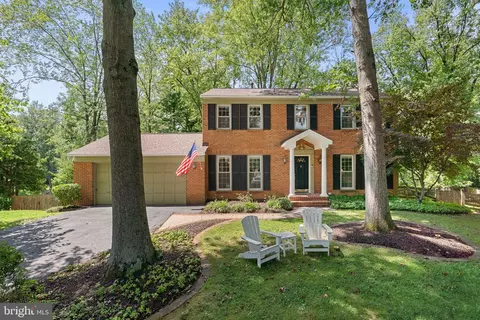 17004 Teal Ct, Rockville, MD 20855