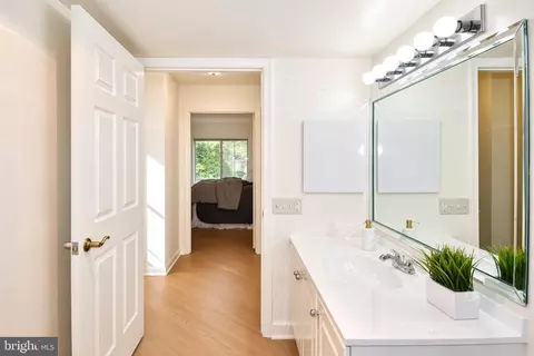 Entry Way - 14809 Pennfield Cir #415, Silver Spring, MD 20906 photo 1 of 1