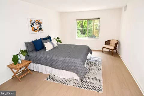 Bedroom - 14809 Pennfield Cir #415, Silver Spring, MD 20906 photo 2 of 4