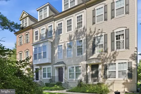 133 Prado Ln #2903, Clarksburg, MD 20871